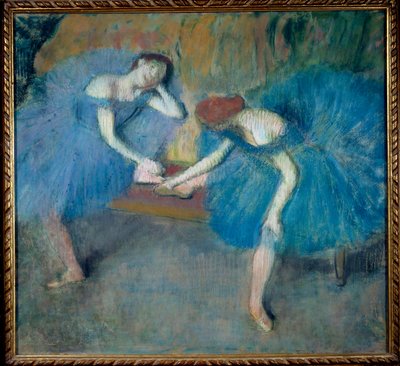 静止している二人の踊り子 ベルギーの紙にパステル画 エドガー・ドガ(1834-1917)1898年 日0,92x1,03 m パリ、オルセー美術館 作： Edgar Degas