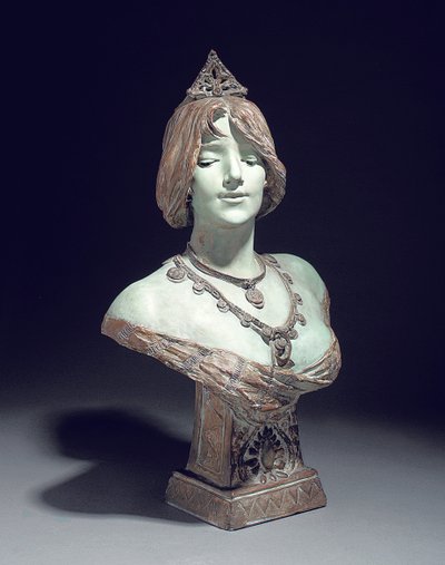 パリ万国博覧会のサラ・ベルナールをモデルにしたバスト 作： Edouard (after) Drouot