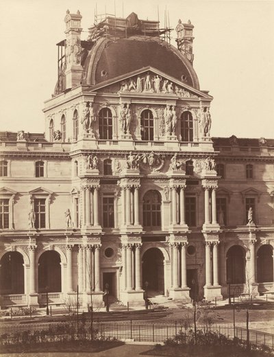 ルーブル美術館の眺め、1855～1857年。 作： Édouard Baldus