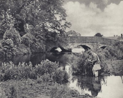 ストックブリッジ、タウンブリッジの上（モノクロ写真） 作： Edward Alfred Barton