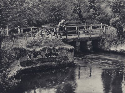 ナダー川のバーカムにて（モノクロ写真） 作： Edward Alfred Barton