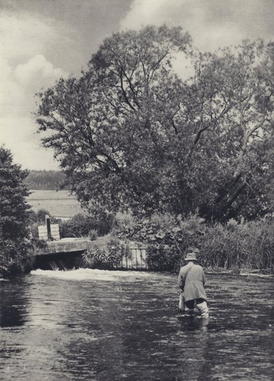 ウィンチェスター下のイッチェン川にて（モノクロ写真） 作： Edward Alfred Barton