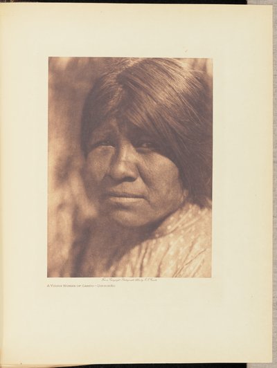 カンポの若い女性 - ディエゲーニョ 作： Edward S. Curtis