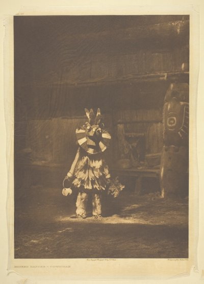 マスクド・ダンサー 作： Edward S. Curtis