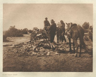ポートフォリオI、プレート30：神社にて-ナバホ 作： Edward S. Curtis