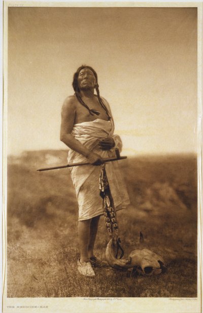 o curandeiro 作： Edward Sheriff (after) Curtis