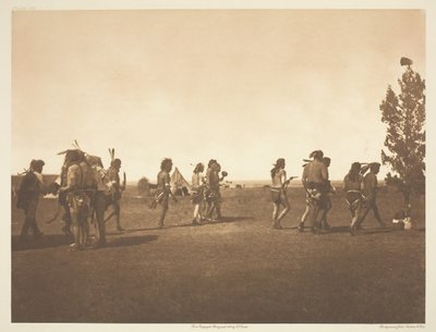 ありから薬の儀式 - 友愛の踊り、1908年。 作： Edward Sheriff Curtis