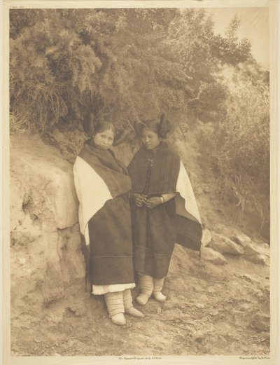 1921年、トリストング・プレイスにて。 作： Edward Sheriff Curtis