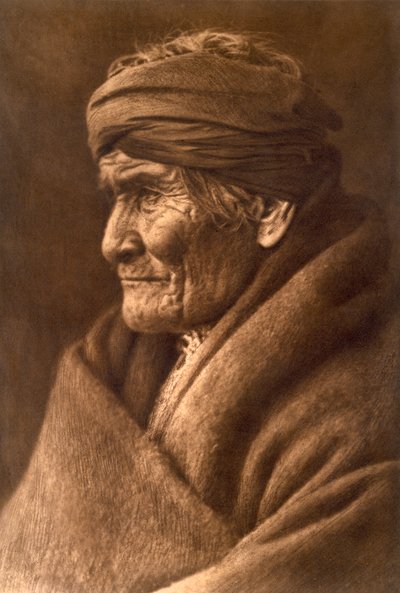 アパッチ族の酋長ジェロニモ、1907年、老人として（グラビア） 作： Edward Sheriff Curtis
