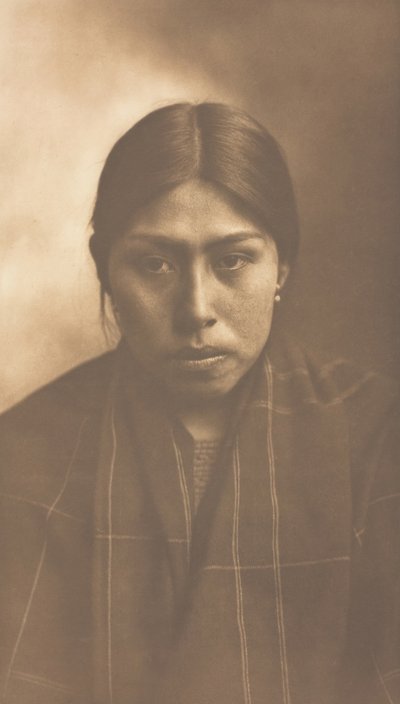 スクアミッシュの女性、1899 年。 作： Edward Sheriff Curtis