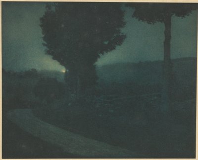 [渓谷への道--月の出］ 作： Edward Steichen
