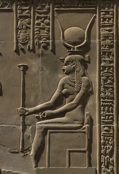 浮き彫りの詳細、ハトホル石 作： Egyptian