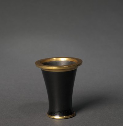 化粧品容器（ビーカー）、紀元前1859～1814年頃（黒曜石・金 作： Egyptian 12th Dynasty