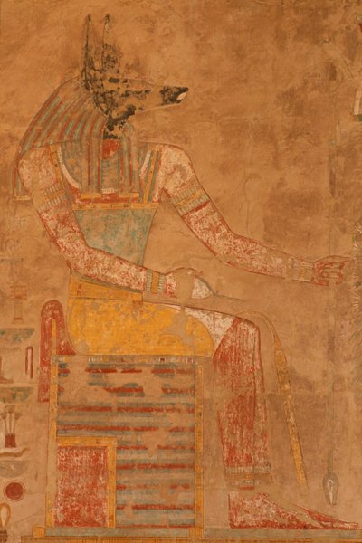 ハトシェプスト女王葬祭殿の死神アヌビス（紀元前1503-1482年頃）（石灰岩塗装） 作： Egyptian 18th Dynasty