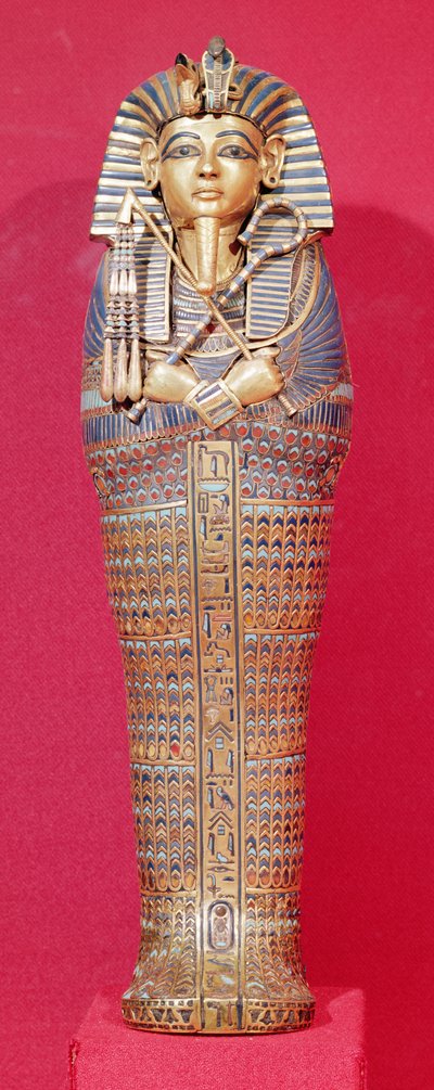 ツタンカーメンの墓（c.1370-1352 BC）からの天蓋付き棺の1つを正面から見た図。 作： Egyptian 18th Dynasty