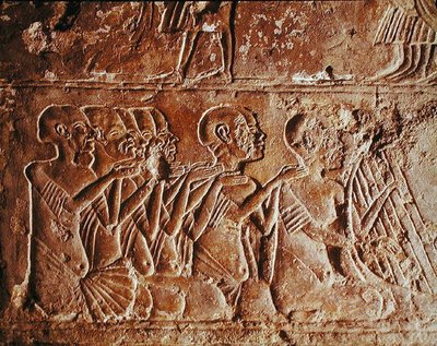 ニューイングランド、メリーレの墓からのブラインド歌手とハープ奏者を描いたレリーフ 作： Egyptian 18th Dynasty
