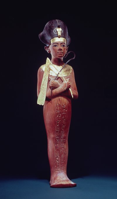 ツタンカーメンの墓からの王のシャブティ図（c.1370-1352 BC）ニューキングダム（金色の木材） 作： Egyptian 18th Dynasty