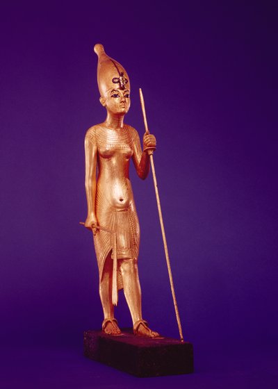 ツタンカーメンの墓からの王の小像（c.1370-1352 BC）ニューキングダム（金色の木材） 作： Egyptian 18th Dynasty
