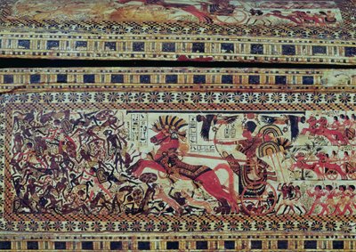 ツタンカーメン（紀元前1370〜1352年頃）、アフリカ人を攻撃する戦車に乗って、胸部の側面から見た詳細。新王国時代、紀元前1340年頃（塗装済み木材）（147998を参照） 作： Egyptian 18th Dynasty
