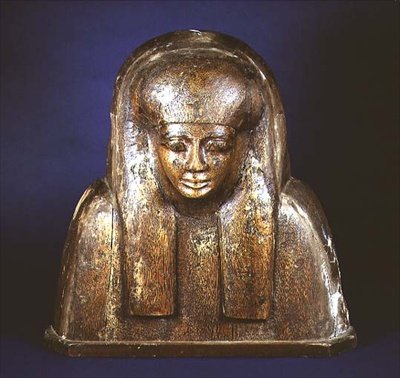 テーベから出土した棺の蓋の上部分 作： Egyptian 18th Dynasty