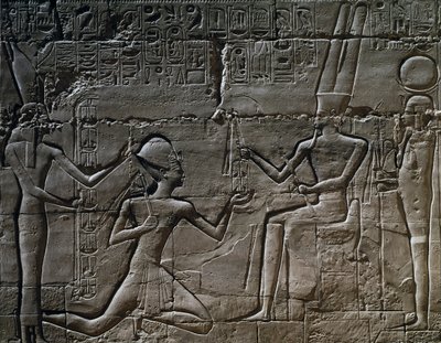 カルナック神殿群、アメン神殿、大列柱室、アメンラーの前のラメセス2世、レリーフ（ユネスコ世界遺産リスト 作： Egyptian 19th Dynasty
