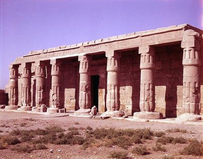 最初のパイロン、ニューキングダムのビュー 作： Egyptian 19th Dynasty