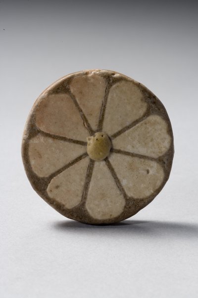 フローラルインレイ、ニューキングダム、ラムセス3世の治世、紀元前1184-53年（ファイアンス） 作： Egyptian 20th Dynasty