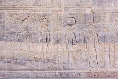 Relevos no templo de Philae, Aswan, Egito 作： Egyptian 30th Dynasty