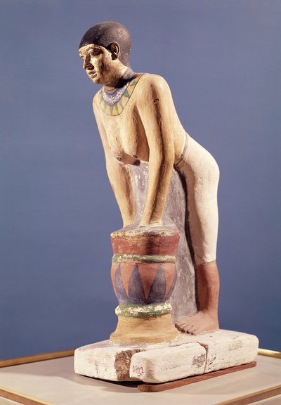 ビールを作る女性のモデル、オールドキングダム（多色石） 作： Egyptian 5th Dynasty