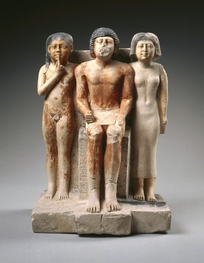 ナイカラとその家族の像、古王国時代第5王朝後期、前2455～2350年頃（彩色石灰岩 作： Egyptian 5th Dynasty