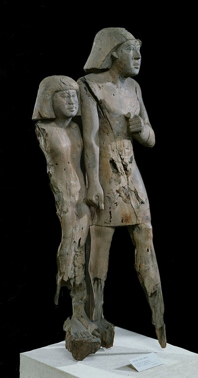 メンフィスカップル、旧王国（アカシアの木）として知られる匿名のカップル（105656も参照） 作： Egyptian 6th Dynasty