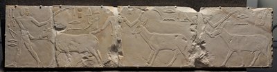 砂漠の動物をもたらす男性の救済、紀元前2311- 2281年 作： Egyptian 6th Dynasty