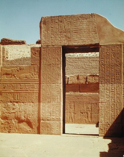第三Hypostyleホールへのゲートウェイ 作： Egyptian Ptolemaic Period