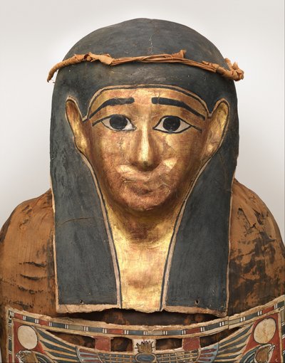 ネスミンのミイラ（植物の花輪をつけたミイラのマスクの細部）、紀元前200～30年 作： Egyptian Ptolemaic Period