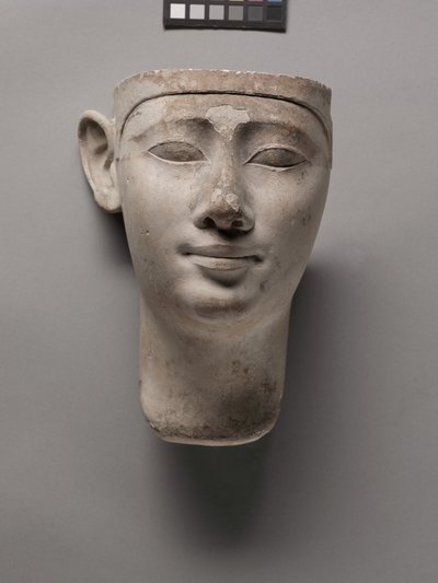 王の奉納の頭、紀元前305-246年 作： Egyptian Ptolemaic Period
