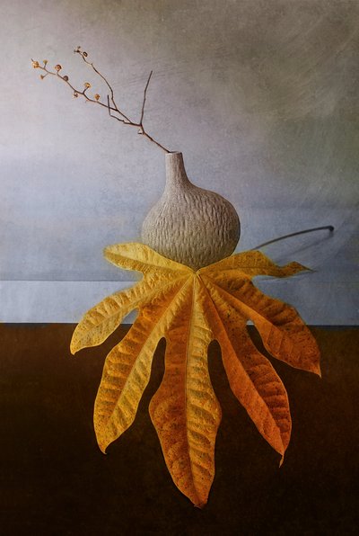 黄金の秋の静物画 作： 