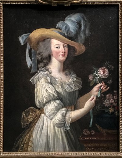 モスリンのドレスを着たマリー・アントワネット。 作： Elisabeth Louise Vigee Lebrun