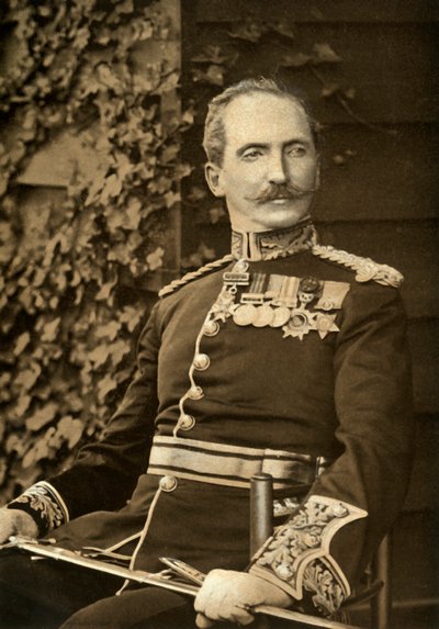 「少将 A. フィッツロイ ハート、C.B.」、1900 年。 作： Elliott and Fry