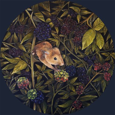 収穫ネズミ、2021年（キャンバスに油彩） 作： Emma Pewsey