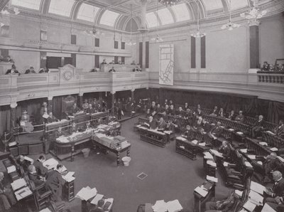 ロンドン郡議会の会議 作： English Photographer