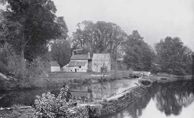 バサンプトン、ザ・ウィアー（モノクロ写真 作： English Photographer