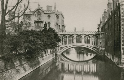 ため息橋、セントジョンズ大学、ケンブリッジ 作： English Photographer