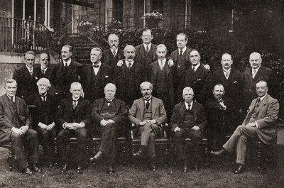 1924年に英国で最初の労働政権が誕生しました。 作： English Photographer
