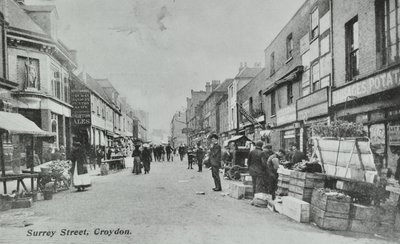 ブリタニア、サリーストリート、クロイドン：ストリートマーケット、1890 作： English Photographer