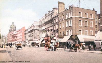 ロンドンのブロンプトンロード（カラー写真） 作： English Photographer