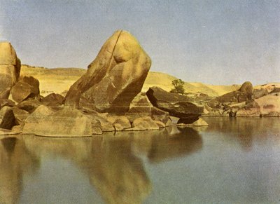 エジプト、ナイル川の白濁した急流。 作： English Photographer