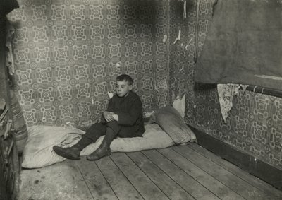 子供の貧困、ロンドン 作： English Photographer
