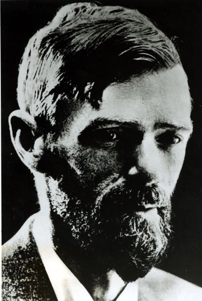 デビッド・ハーバート・ローレンス（1885-1930） 作： English Photographer