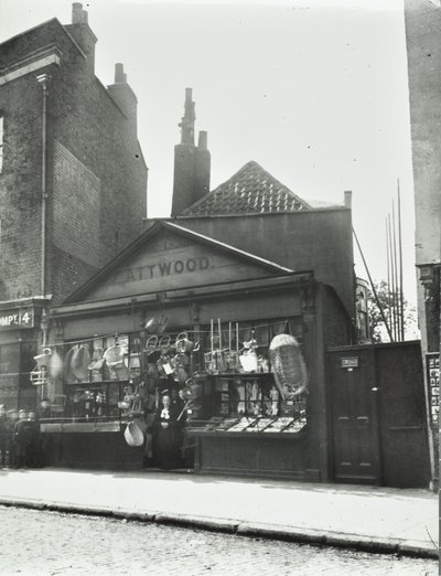 イブリンストリート：1899年、ロンドン、デプトフォードハイストリート 作： English Photographer