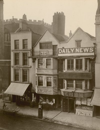 ロンドンのフリートストリート。 184-186フリートストリートをフィーチャーした北側 作： English Photographer